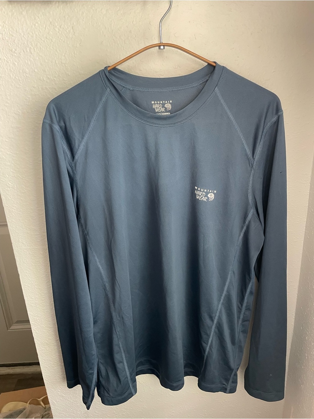 Mountain Hardwear Men's Slate Blue Long-Sleeve Performance Tee